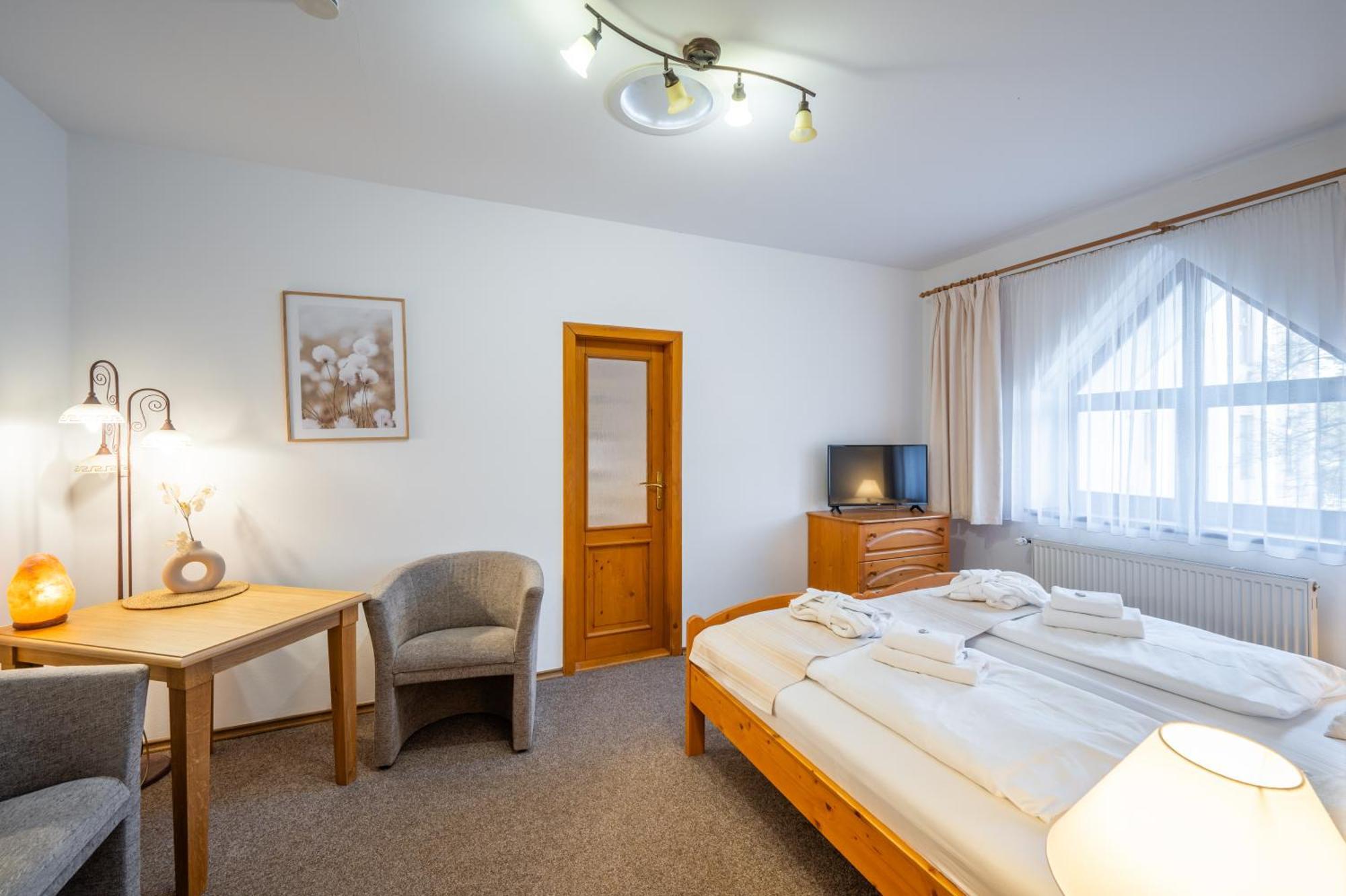 Hotel Sanatorium Mariot Frantiskovy Lazne Bagian luar foto